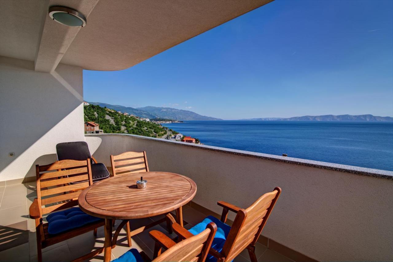 Apartments Maris Senj 2 エクステリア 写真