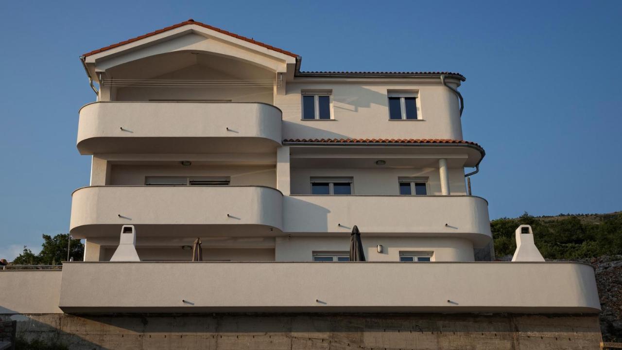 Apartments Maris Senj 2 エクステリア 写真