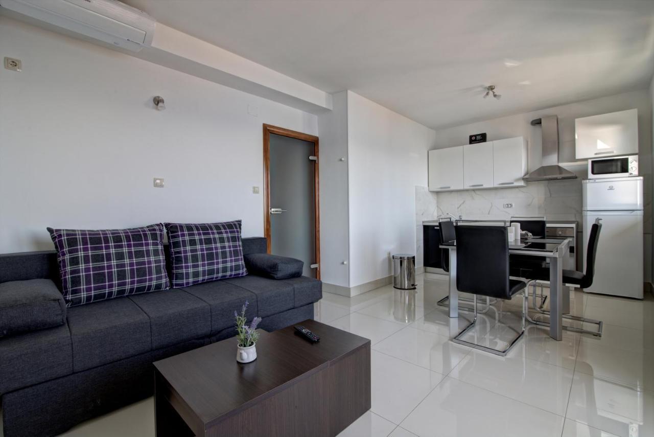 Apartments Maris Senj 2 エクステリア 写真