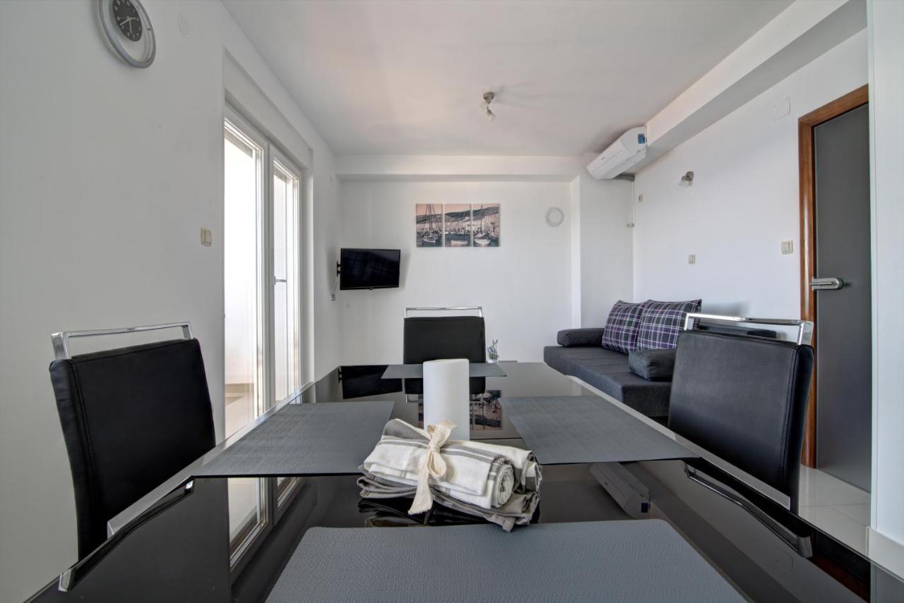 Apartments Maris Senj 2 エクステリア 写真