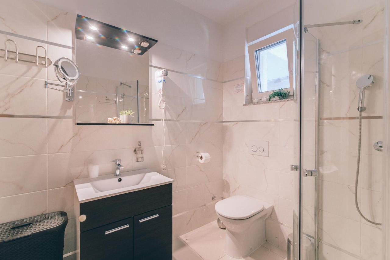 Apartments Maris Senj 2 エクステリア 写真